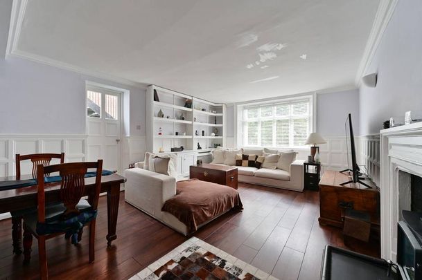 3 bedroom flat to rent - Photo 1