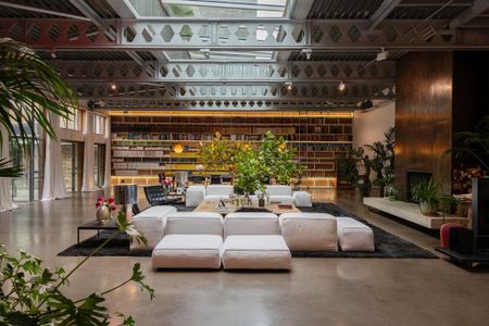 4 bedroom detached house to rent - Photo 3