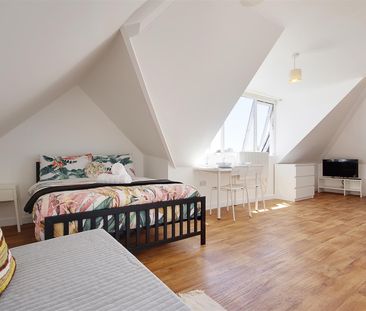 Flat 6, Primerose, Bournemouth, BH3 - Photo 6