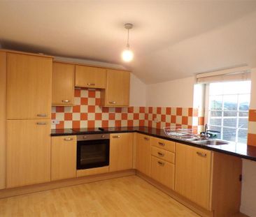 2 bedroom apartment to rent - Photo 6