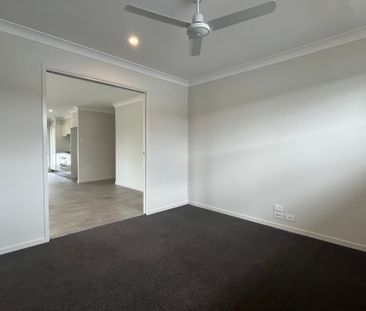 Large Family Home - Photo 4