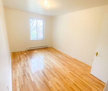 4 1/2 LOGEMENT À LOUER à Côte-des-Neiges - Photo 3