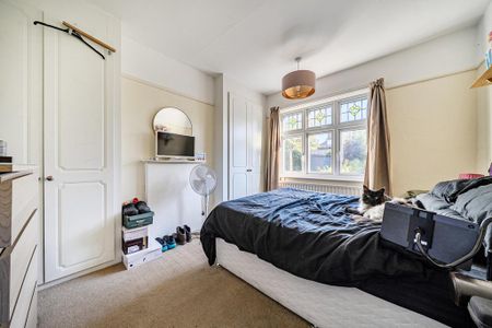4 bedroom semi-detached house to rent - Photo 3