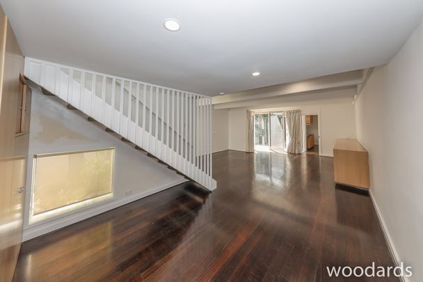 Surprise - Light and spacious two Bedroom Home - Photo 1