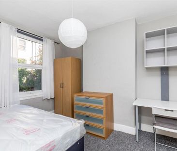 4 bedroom house share to rent - Photo 2