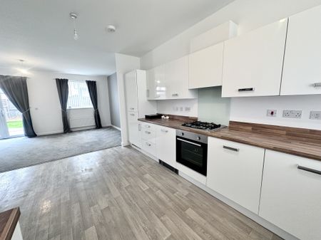 Plantation Close, Doncaster, Bentley - Photo 4