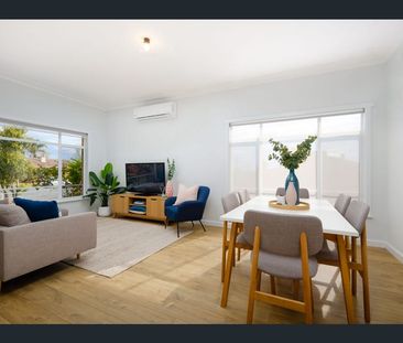 Great Family Home In Sought After Easst Albury - Photo 3