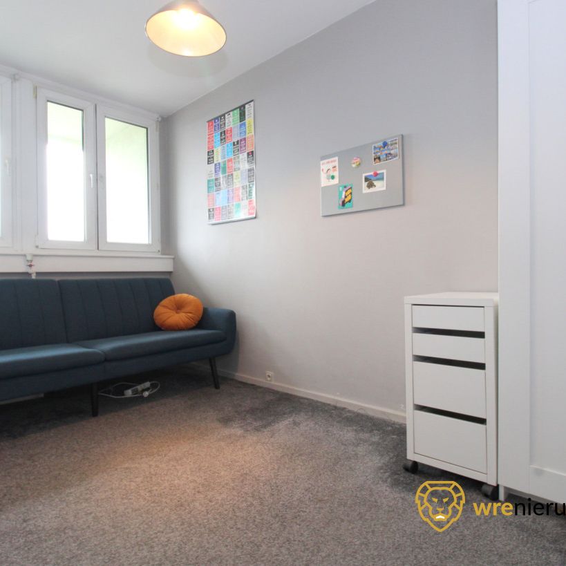 CH Borek, Balkon, Parking, 3 rozkładowe pokoje - Zdjęcie 1
