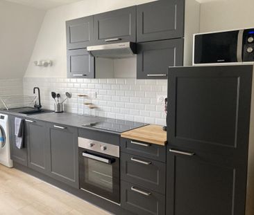 Location Appartement 2 pièces 43m² LYON 6ème - Photo 4