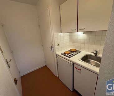 Location Appartement 1 pièce 18m² - Photo 4