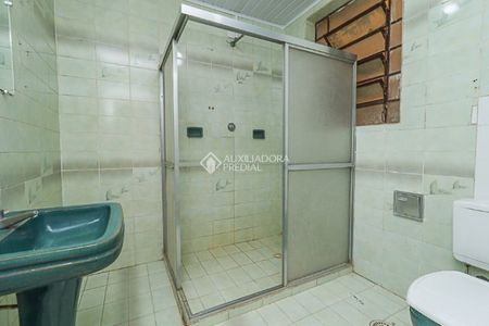 Casa com 6 quartos e 250m² para alugar em Petrópolis, Porto Alegre. - Foto 3