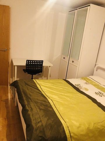 Room in a Shared Flat, Weardale Road, SE13 - Photo 5