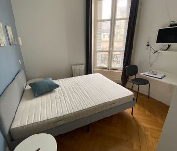 Location appartement 7 pièces, 10.00m², Lyon 02 - Photo 1
