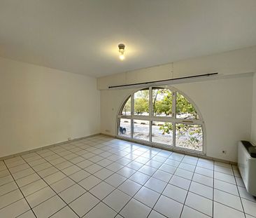 Location Appartement 1 pièce 38m² - Photo 1