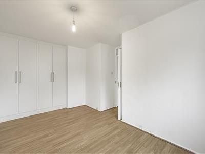 Westbridge Road, SW11 - Photo 4