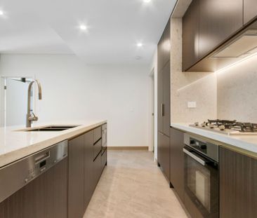 Jqz Stunning Two Bedroom - Photo 4