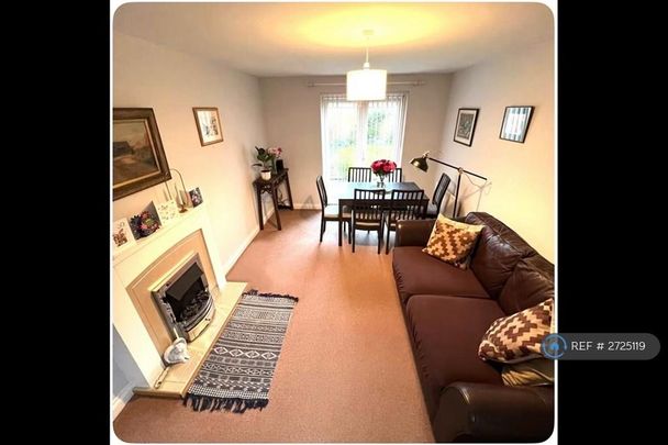 3 bedroom terraced house to rent - Photo 1