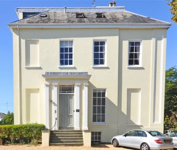 Wellington Square, Pittville, Cheltenham - Photo 2