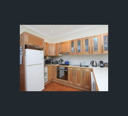 18 North Avenue, Leichhardt, NSW 2040 - Photo 1