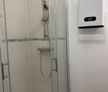 Studio en rez-de-chaussée - Photo 5