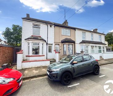 3 bedroom terraced house to rent - Photo 6