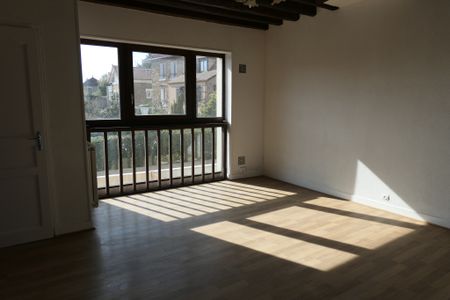 DEUX PIECES ORSAY LE GUICHET - Photo 5