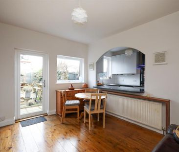 4 bedroom terraced house to rent - Photo 2