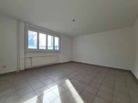 Studio on the 4th floor - Photo 3