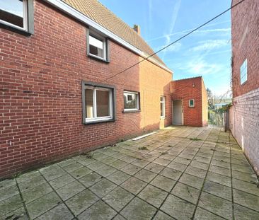 RUIME WONING MET 4 KAMERS EN UIN - Photo 2