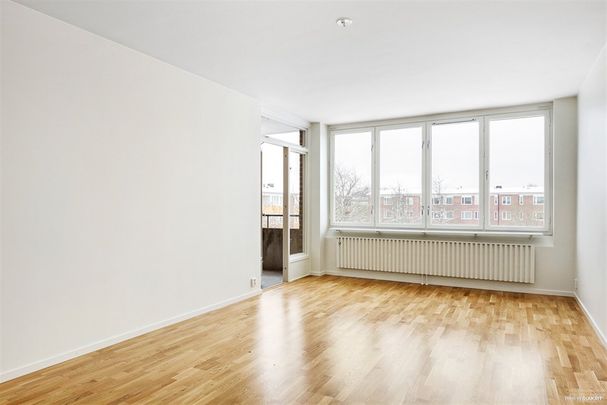 Rusthållaregården 16 - Foto 1