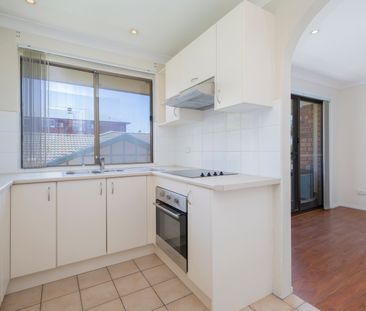 4/15 Ranclaud Street, Merewether NSW 2291 - House For Rent | Domain - Photo 6