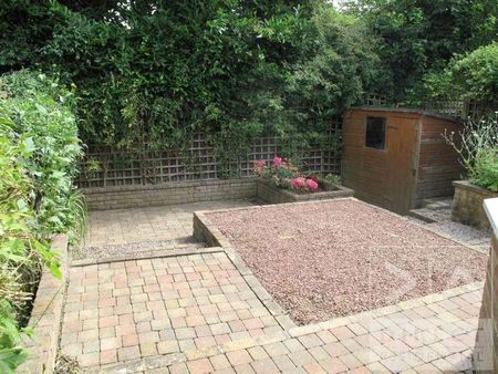 Corner Farm Close, Tadworth, KT20 - Photo 3