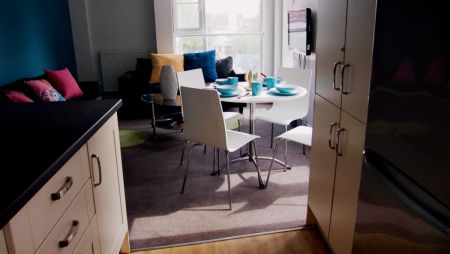 4 Bed - Photo 2