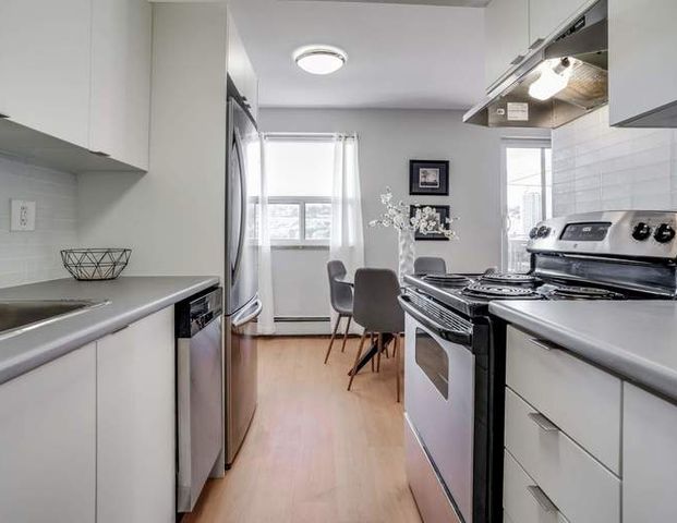 Mainwell Apartments | 23 Spring Street, Hamilton - Photo 1