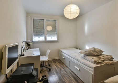 1 chambre à la colocation dans un Appartement Besancon 4 pièce(s) 72 m2 - Photo 3