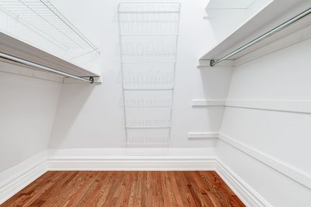 For Lease - 12 A Admiral Road, Toronto, Ontario - Photo 2