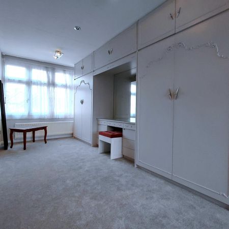 Walmington fold London N12 - Photo 4