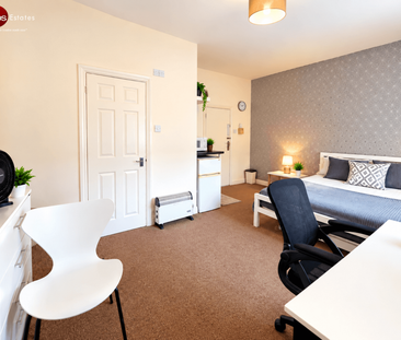 9 bedroom terraced house to rent - Photo 4