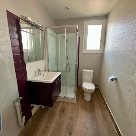 Location Appartement 1 pièce 30m² CHOLET 49300 - Photo 3