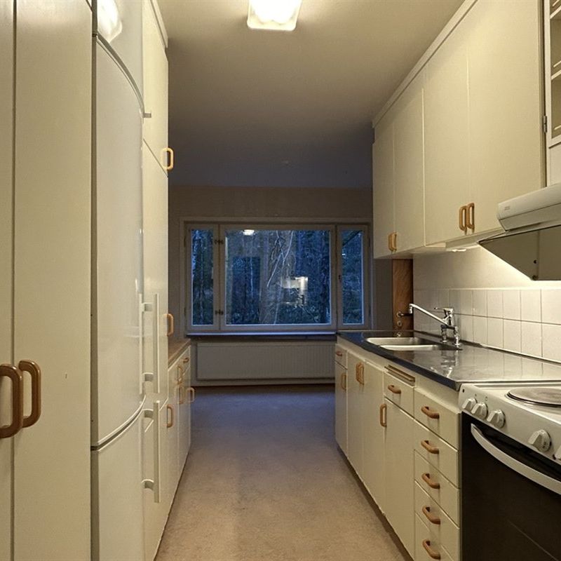 Skrinnarvägen 9 - Foto 1