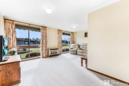 1/17 Tucker Street, 3977, Cranbourne Vic - Photo 4