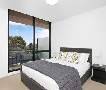 Contemporary 2 Bedroom 2 Bathroom Apartment within walking distance... - Photo 3