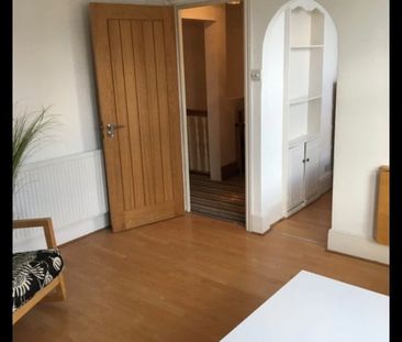 1 Bed Flat, Minard Rd, SE6 - Photo 1