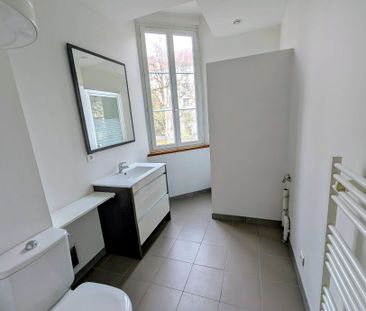 Location Appartement 3 pièces 45m² - Photo 4