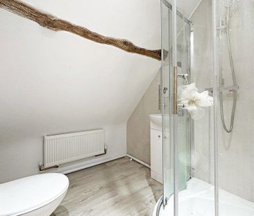 2 bedroom semi-detached house to rent - Photo 6