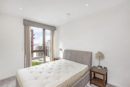 Ambassador Building, Embassy Gardens, 5 Union Square, Nine Elms, London, SW11 - Photo 5