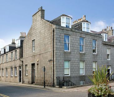 18a Golden Square, AB10 1RH, Aberdeen - Photo 1