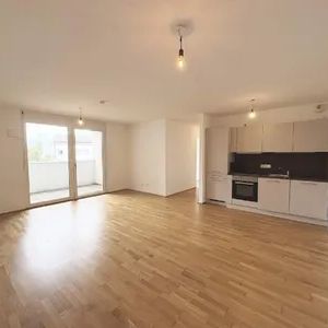 Q11 Leben in Simmering - Schöne 3-Zimmer-Wohnung mit Loggia und Deckenkühlung! - Photo 1