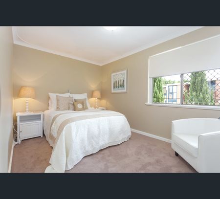 4/26 Cunningham Terrace, Daglish, WA 6008 - Photo 2