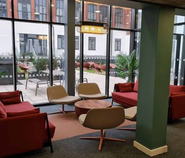 Bronze Studio - Photo 4